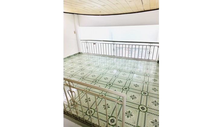 Sát Mặt Tiền Giá 3.45 Tỷ, 4x12 Vuông Vức, Hẻm Oto, Vị Trí Trung Tâm Hiệp Thành – Quận 12.